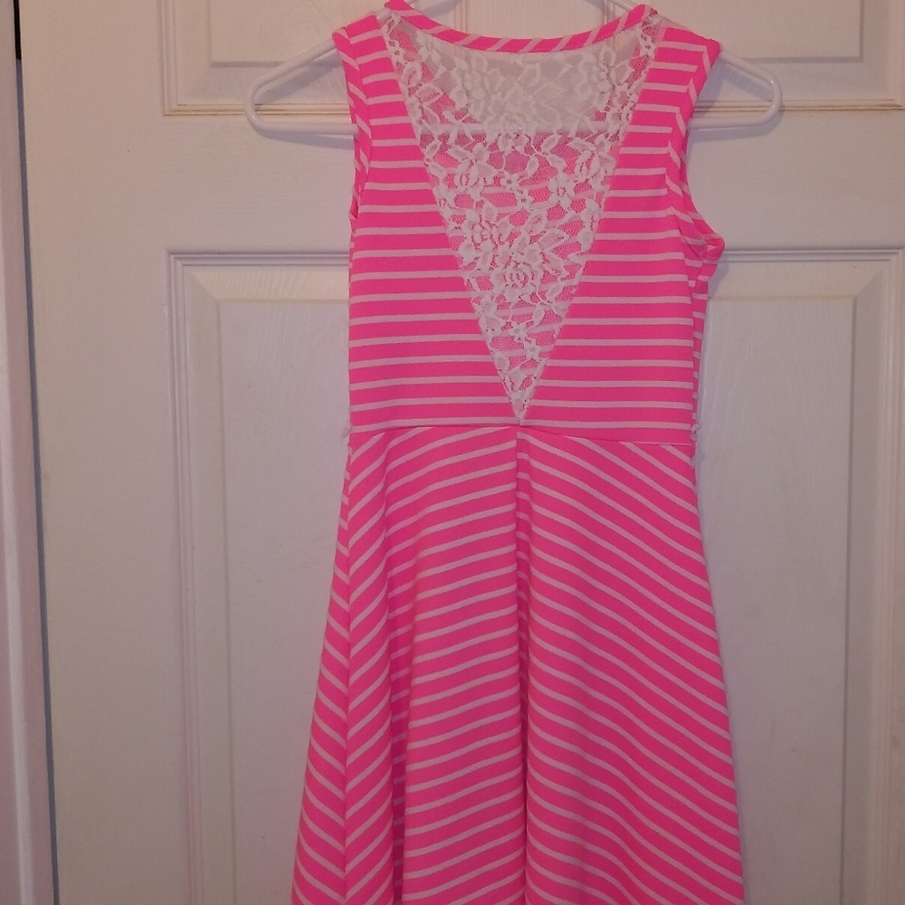 Clothes - Picture 2 of 2